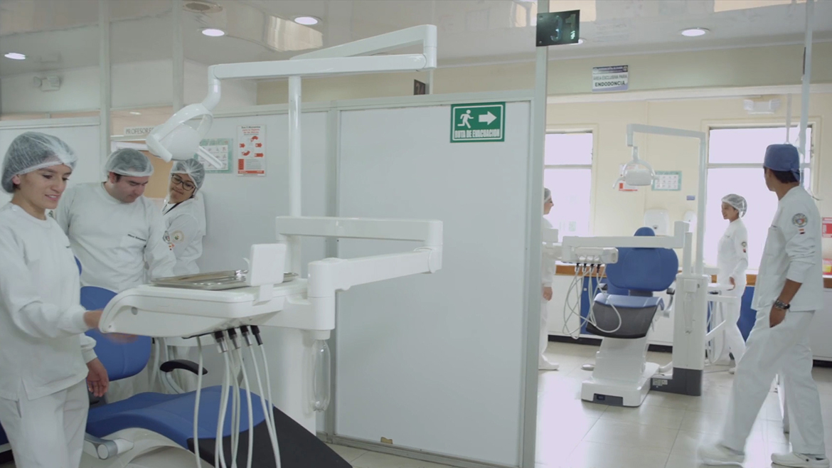 prodentec-poyecto-Recambio tecnologico en la Universidad Central del Ecuador-4
